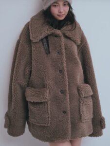 stand neck boa coat | ファッショントーク